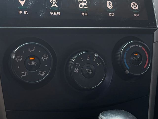 TOYOTA豐田 ALTIS  第6張相片