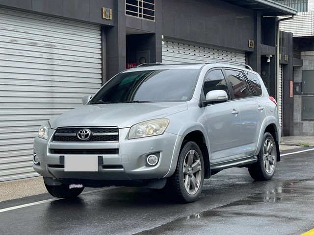 TOYOTA豐田 RAV4  第1張相片