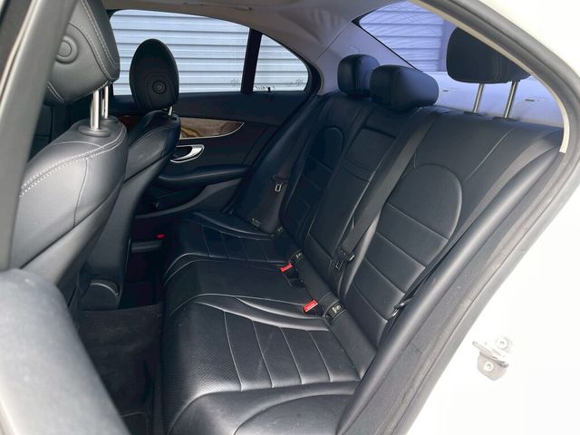M-BENZ賓士 C300  第4張相片