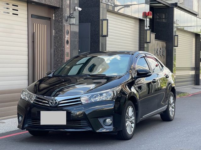 TOYOTA豐田 ALTIS  第1張相片