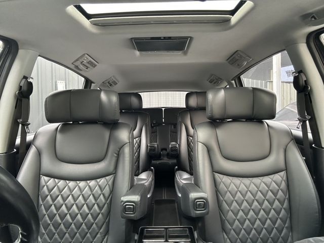 Luxgen M7  第2張相片