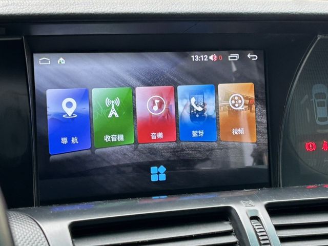 Luxgen M7  第7張相片