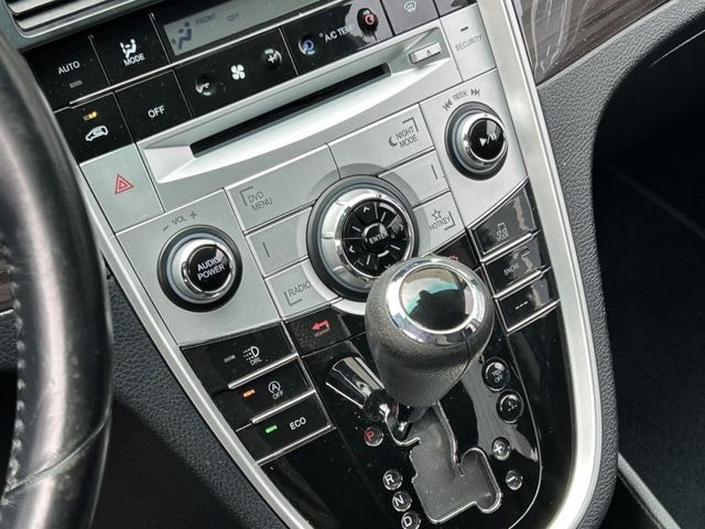 Luxgen M7  第9張相片