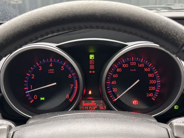 Mazda Mazda3  第6張相片