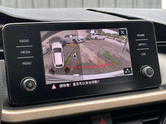 Skoda Scala  第9張相片