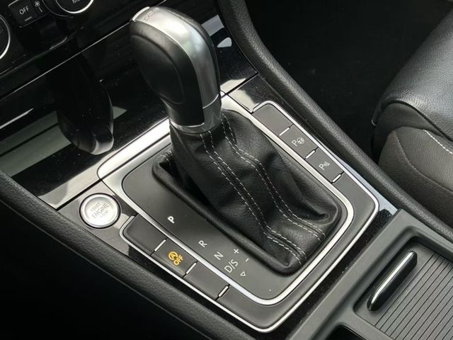 2018 Volkswagen Golf Variant 280 TSI R-Line  第12張相片