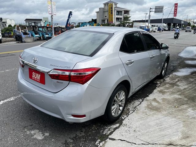 S版.里程保證.I-KEY.防滑系統.導航.車況優.免頭款  第4張相片