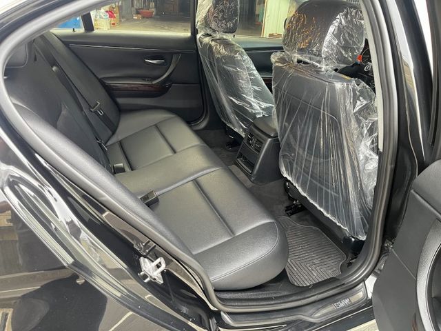 2011 BMW320i.少跑.配備齊全.輕鬆入主  第14張相片