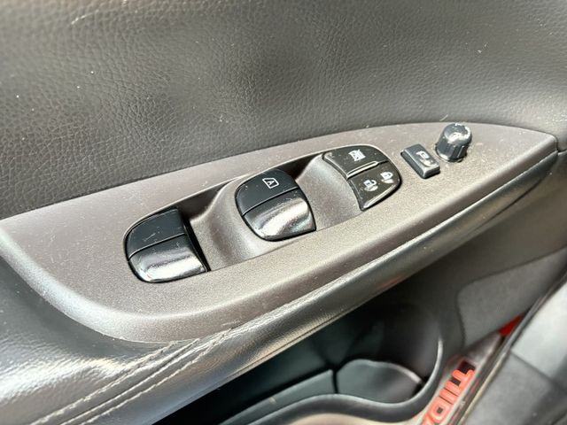 I-KEY.定速巡航.恆溫.少跑.頂級版.可全貸.免頭款  第9張相片