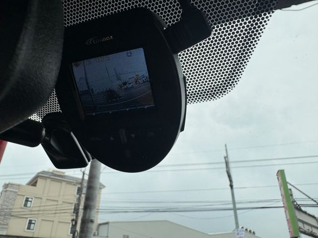 頂級.I-KEY.盲點.數位電視.導航.胎壓偵測.配備齊全.里程保證.免頭款  第10張相片