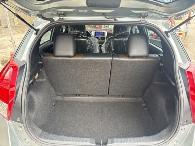 頂級.I-KEY.盲點.數位電視.導航.胎壓偵測.配備齊全.里程保證.免頭款  第17張相片