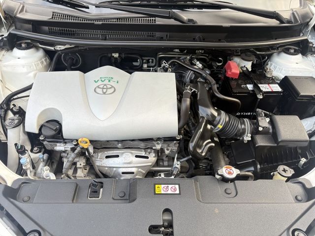 新款.里程保證.循跡防滑.胎壓偵測.日行燈.7安全氣囊.雙色鋁圈.自動收折後視鏡.原版件.  第20張相片