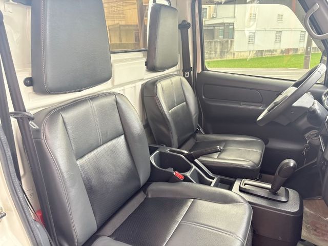 A210.自排.一手車.定速.盲點.原版件.非常漂亮.機會少有.里程保證  第13張相片