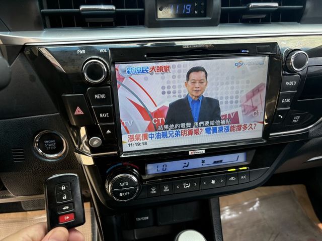 頂級G版.里程保證.天窗.I-KEY.數位電視.原版件.免頭款.  第8張相片