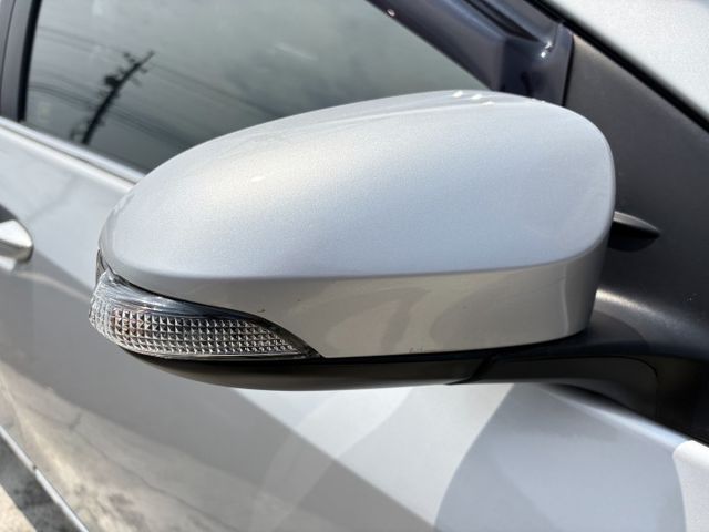 頂級G版.里程保證.天窗.I-KEY.數位電視.原版件.免頭款.  第14張相片