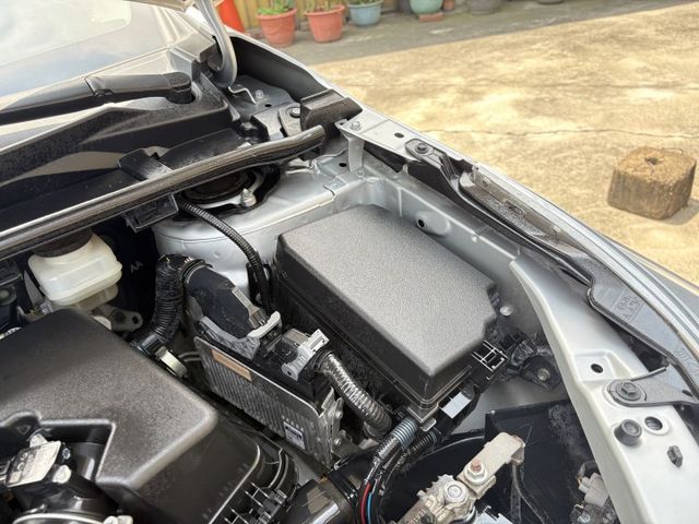 頂級G版.里程保證.天窗.I-KEY.數位電視.原版件.免頭款.  第19張相片