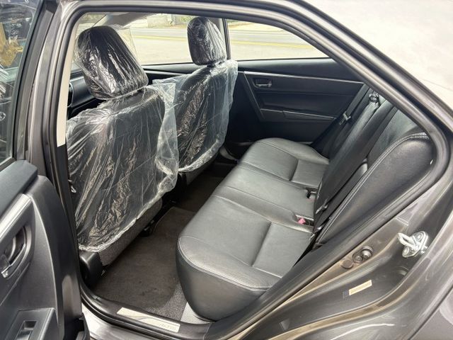 定速.恆溫.數位電視.里程保證.免頭款.車況優  第5張相片