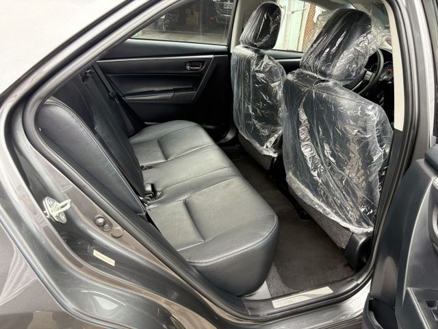 定速.恆溫.數位電視.里程保證.免頭款.車況優  第8張相片