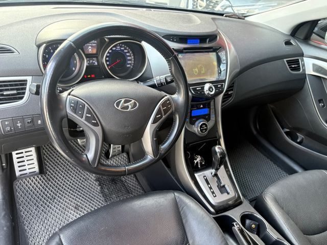 頂級/一手車/天窗/雙區恆溫/定速/導航/I-KEY/原版件/僅跑9萬多/里程保證  第11張相片