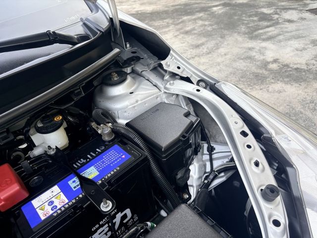 里程保證.全車空力套件.安卓機.前後行車紀錄器.7速手自排.可全貸  第20張相片
