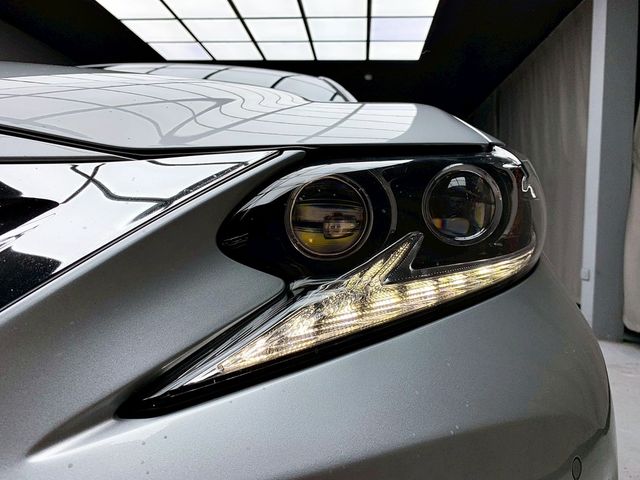LEXUS凌志 ES200  第7張相片