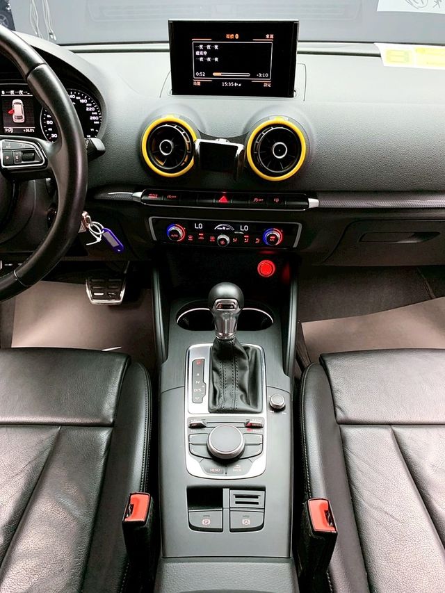 AUDI奧迪 A3 SPORTBACK  第16張相片