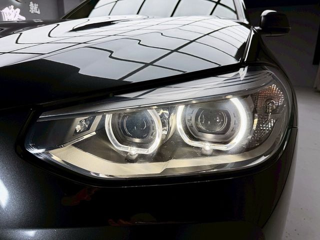 BMW寶馬 X3  第7張相片