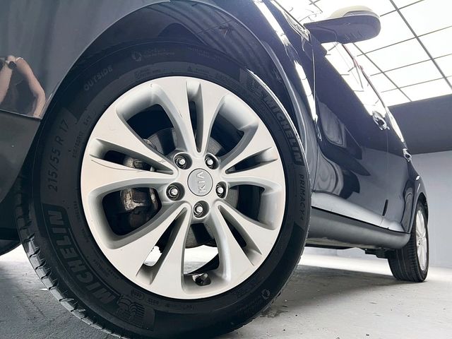 KIA起亞 SOUL  第8張相片