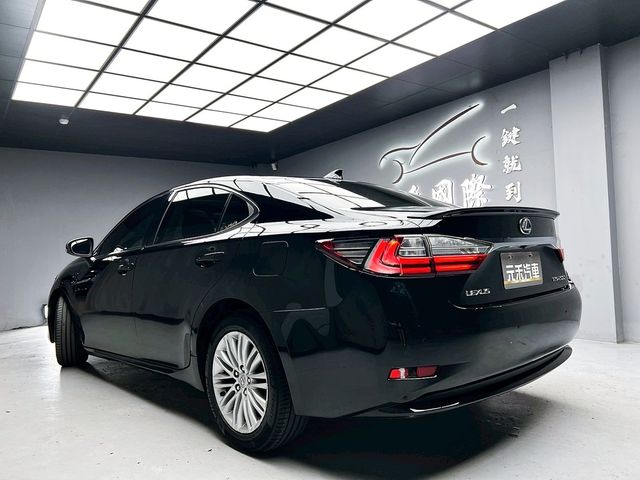 LEXUS凌志 ES200  第4張相片