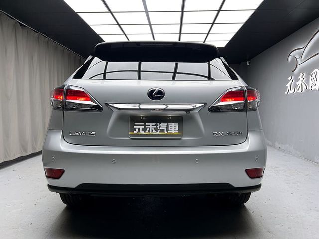 LEXUS凌志 RX450H  第5張相片