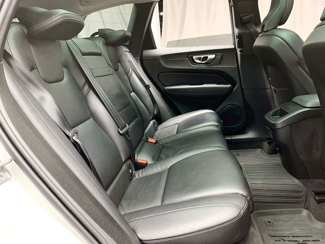 VOLVO富豪 XC60  第14張相片