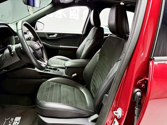 FORD福特 KUGA  第11張相片