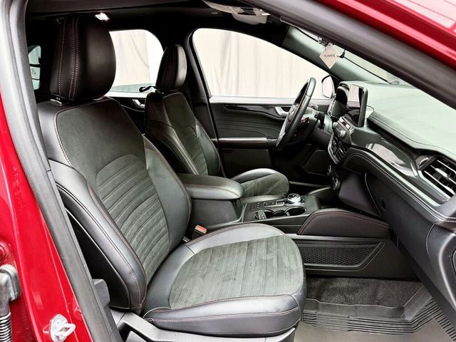 FORD福特 KUGA  第12張相片
