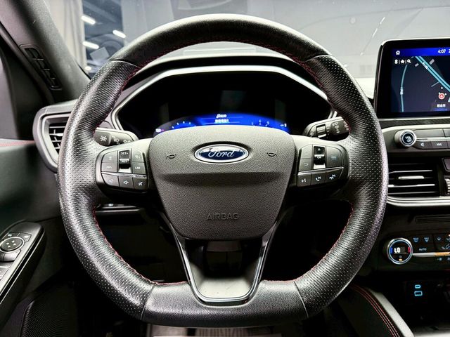 FORD福特 KUGA  第15張相片
