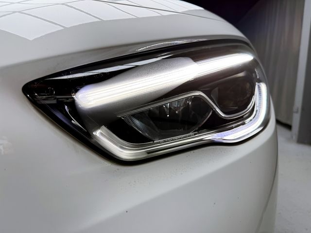 M-BENZ賓士 GLA180  第7張相片