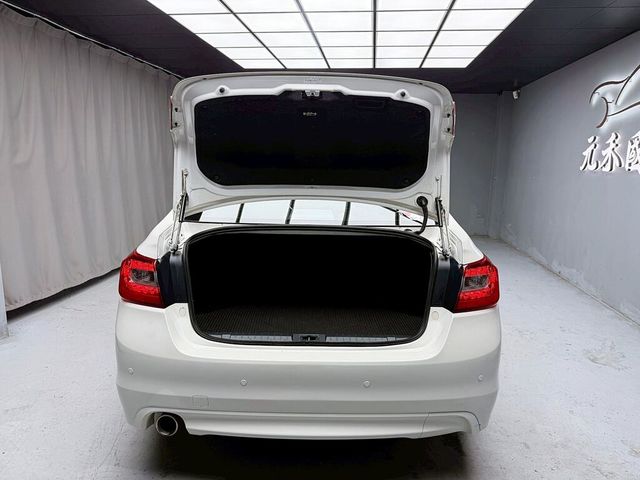 SUBARU速霸陸 LEGACY  第19張相片