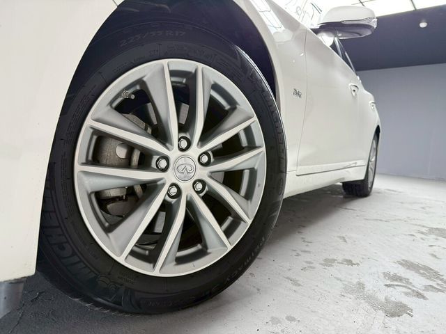 INFINITI無限 Q50  第8張相片