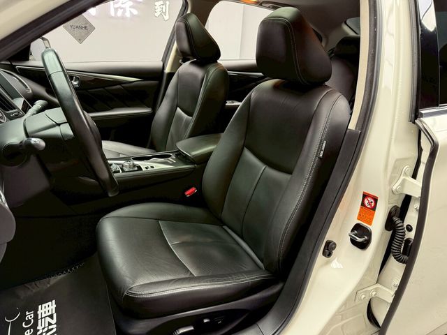 INFINITI無限 Q50  第11張相片