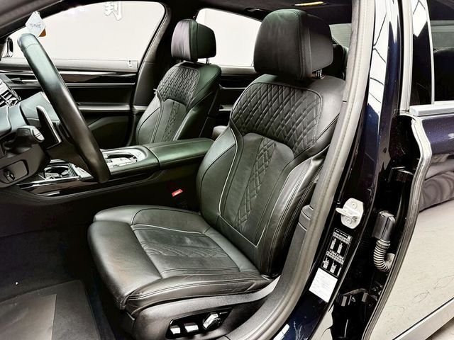 BMW寶馬 740I  第11張相片