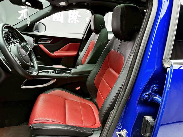 JAGUAR捷豹 F-PACE  第11張相片