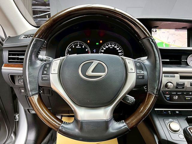 LEXUS凌志 ES350  第15張相片