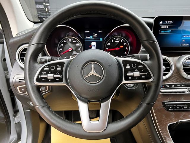 M-BENZ賓士 GLC300  第15張相片