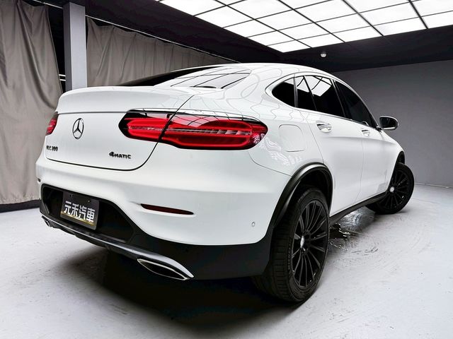M-BENZ賓士 GLC300  第6張相片