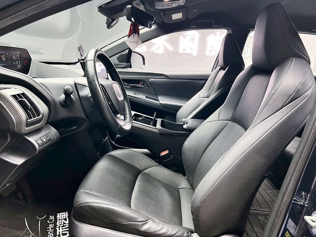 TOYOTA豐田 BZ4X  第11張相片