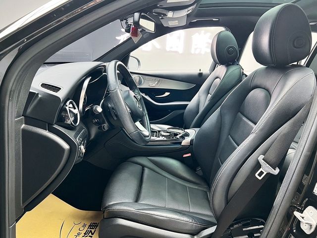 M-BENZ賓士 GLC300  第11張相片