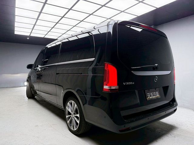 M-BENZ賓士 V300 D  第4張相片