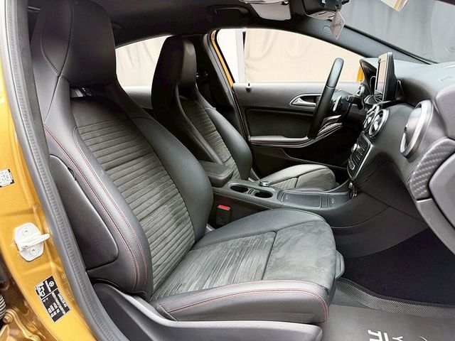 M-BENZ賓士 A180  第12張相片