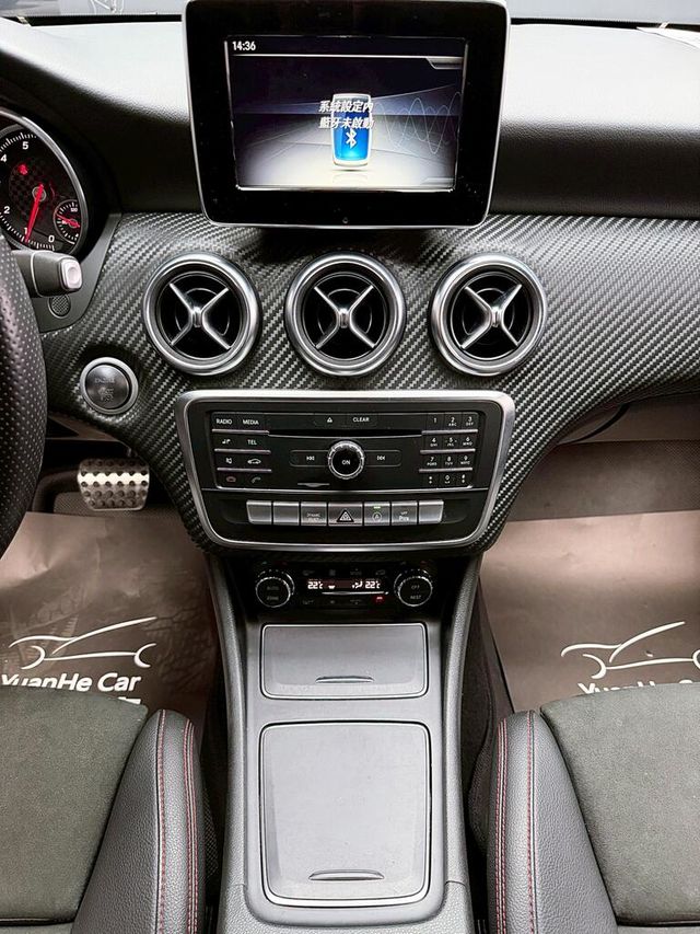 M-BENZ賓士 A180  第16張相片