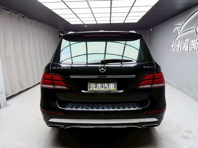M-BENZ賓士 GLE 250D  第5張相片