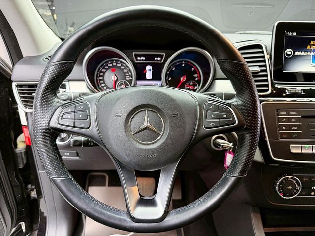 M-BENZ賓士 GLE 250D  第15張相片